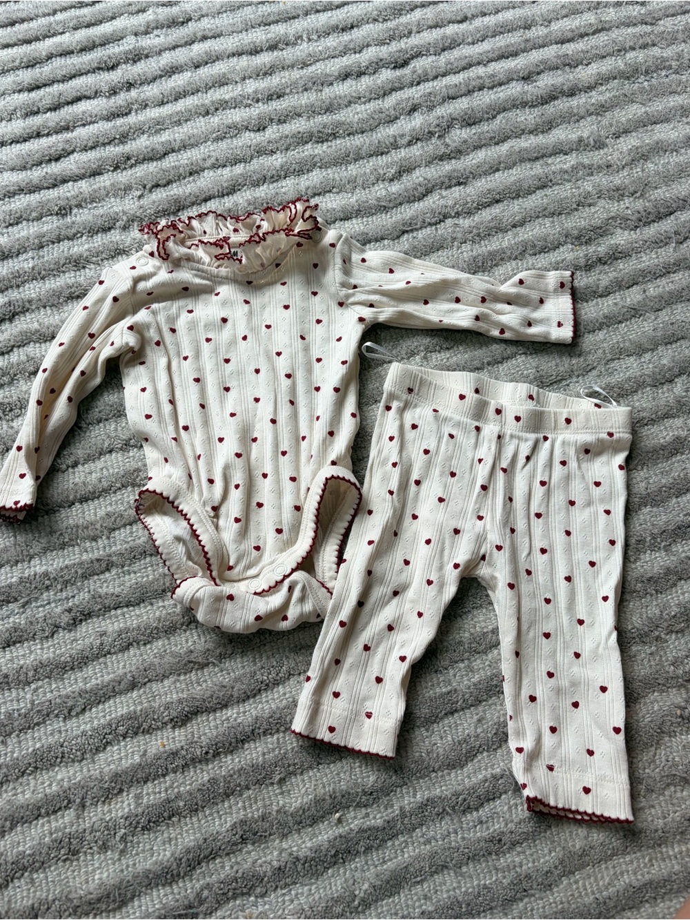 H&M Hearts Outfit